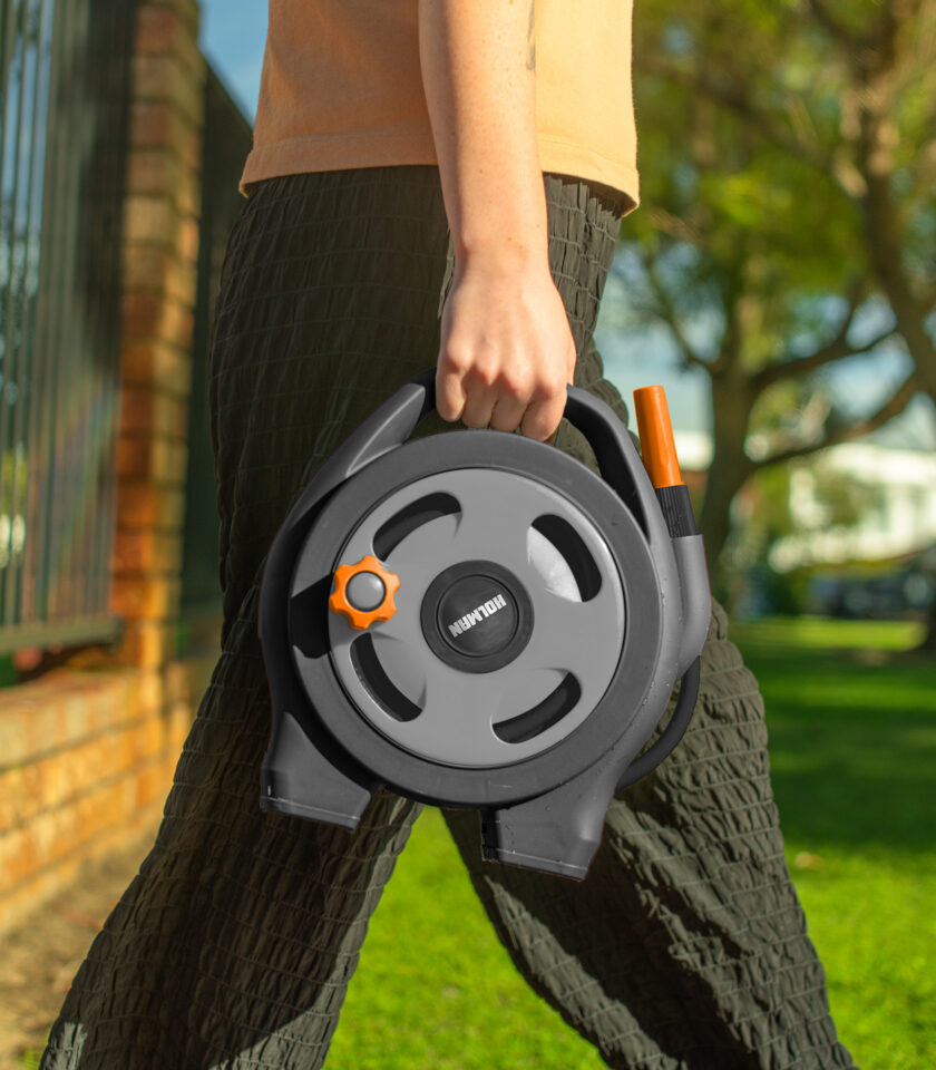 10m Patio Hose Reel with Nozzle Set - Image 5