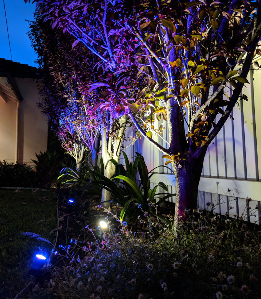 Rgb outlet spike lights