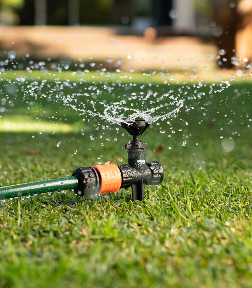 Holman ECO Rotating Lawn Sprinkler - Image 2