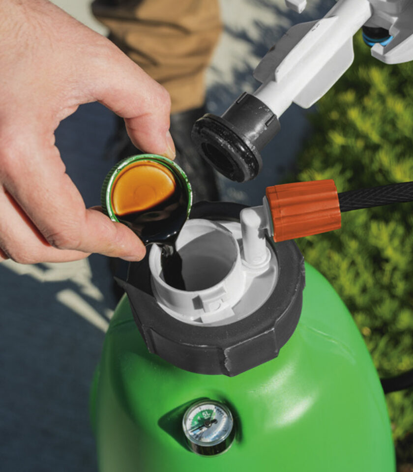 ezyspray-3L-pump-free-garden-sprayer