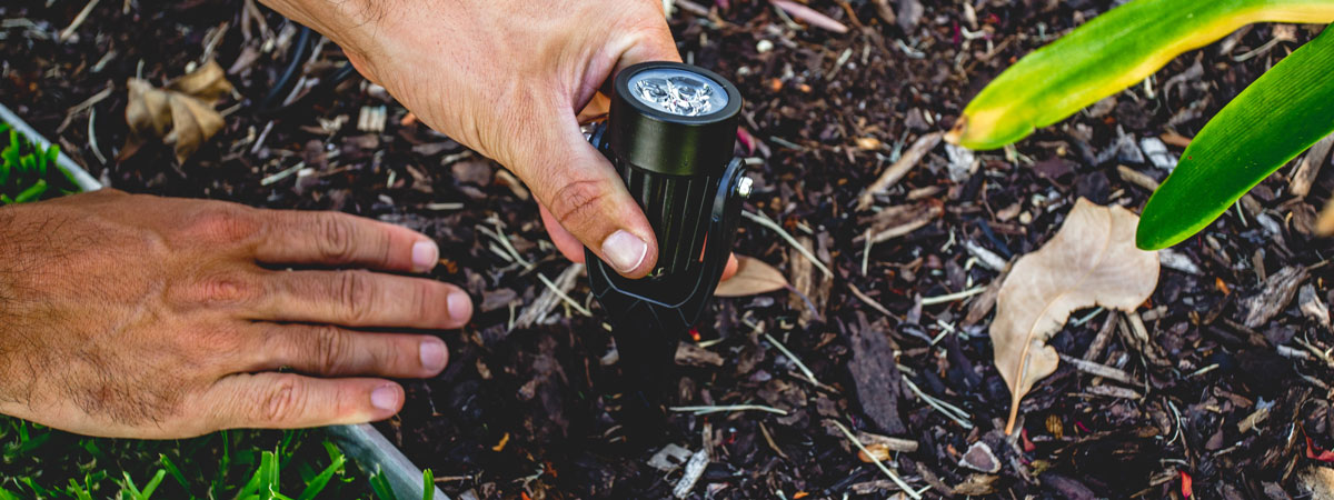 setting-up-garden-lights-main-image